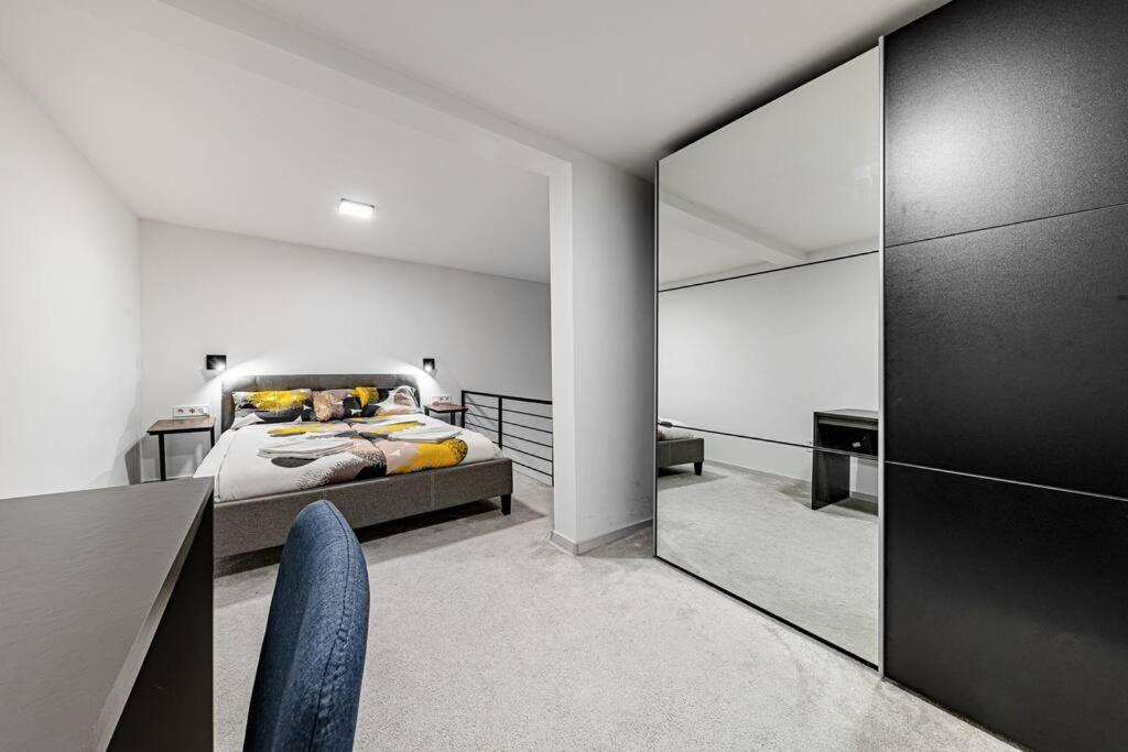 Chic Loft Bp: Industrial Gem Budapeste Exterior foto